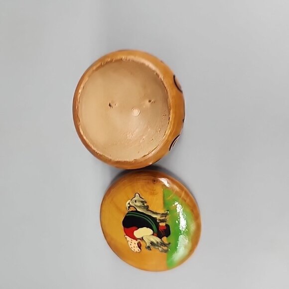 Vintage Hand Crafted 1.5x2.5" Round Wood Norwegian Trinket Jewelry Box Milk Goat - Picture 3 of 6